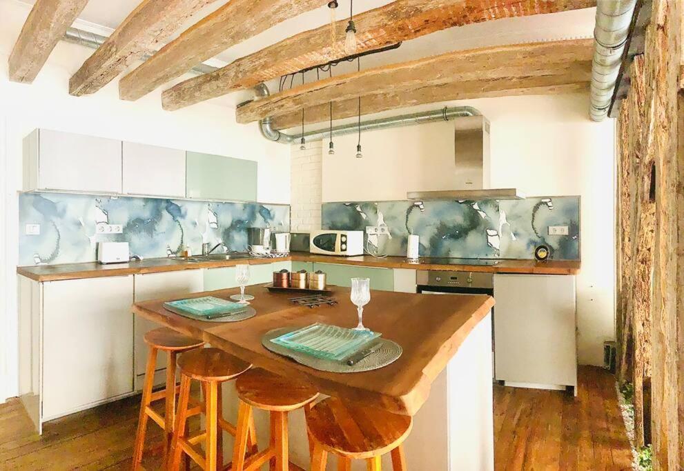 Grand Appartement Charme Ancien Et Confort Le Mans Zewnętrze zdjęcie