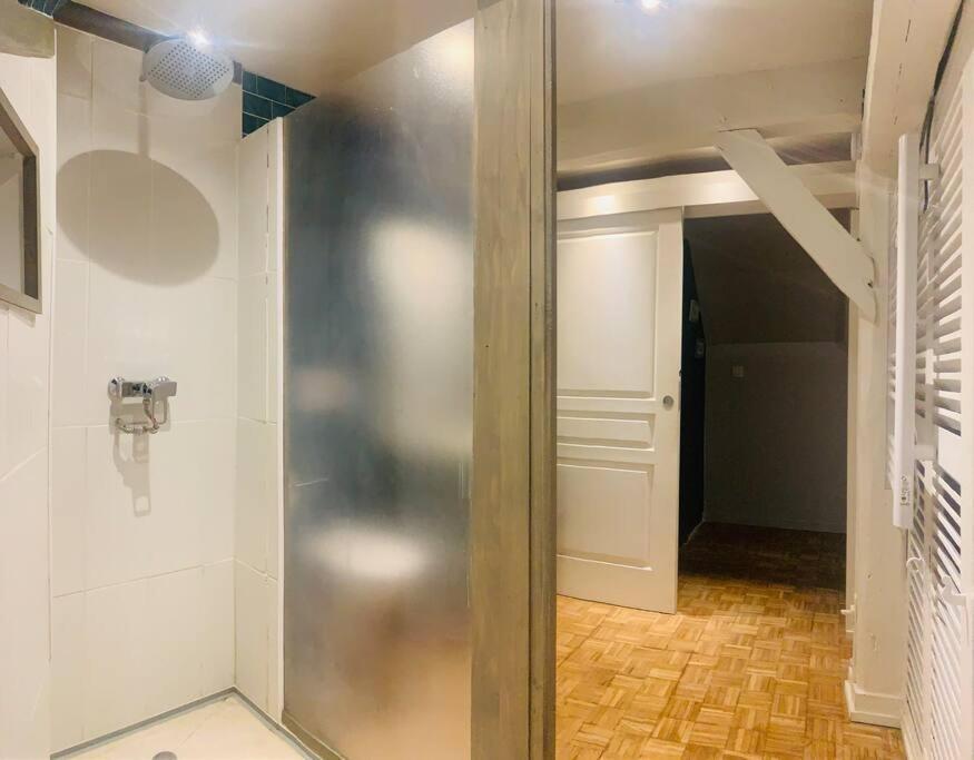 Grand Appartement Charme Ancien Et Confort Le Mans Zewnętrze zdjęcie