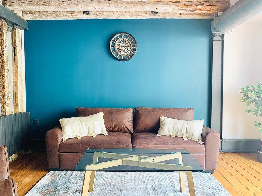 Grand Appartement Charme Ancien Et Confort Le Mans Zewnętrze zdjęcie